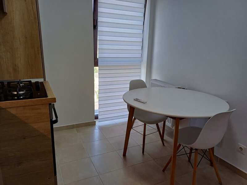 Drumul Taberei, Moghioros Rezidence,