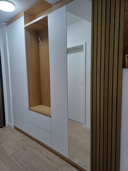 Drumul Taberei, Moghioros Rezidence,