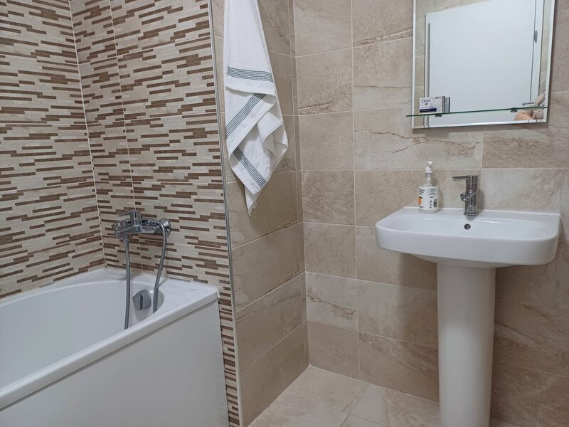 Drumul Taberei, Moghioros Rezidence,